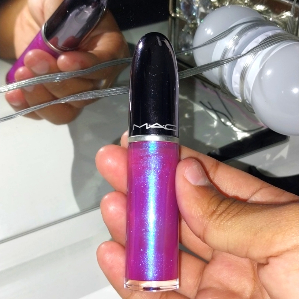 PINK TRIP FROM MAC